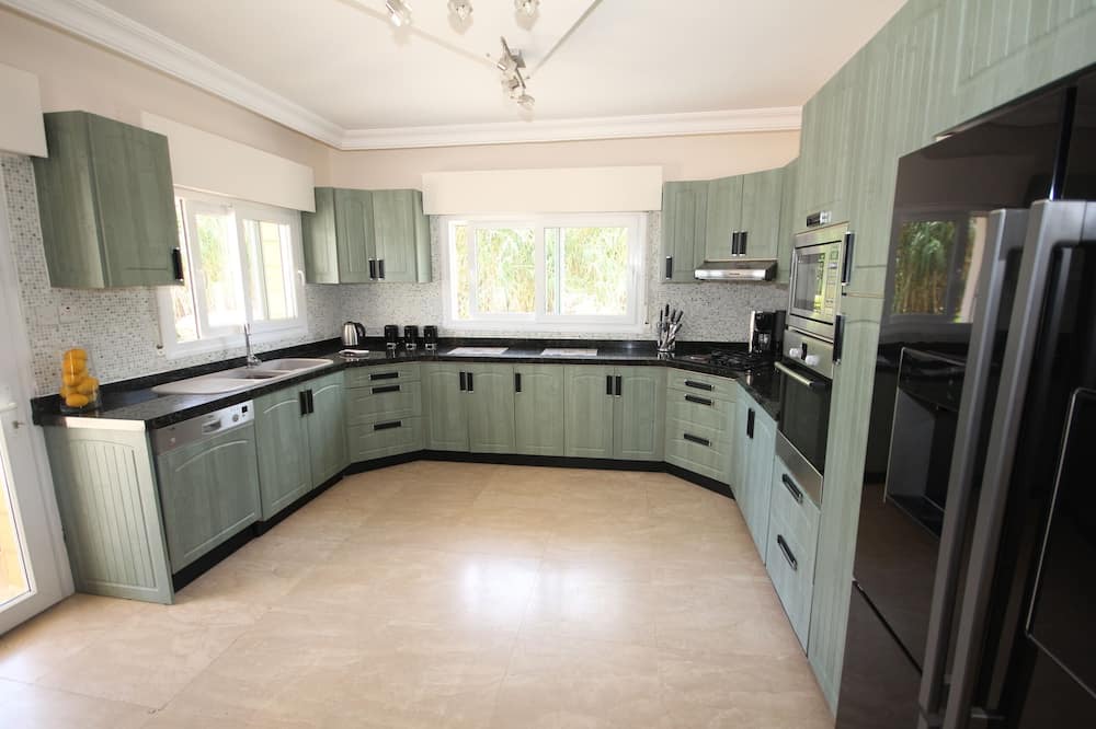 Photo of Kitchen in Kyrenia District