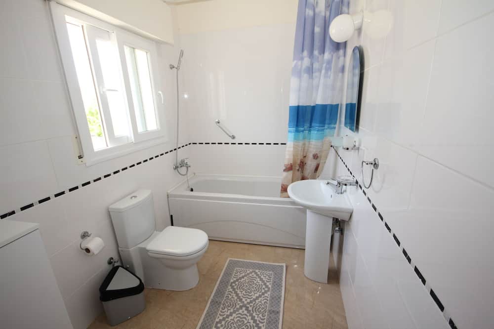 Photo of Bathroom in Kyrenia District