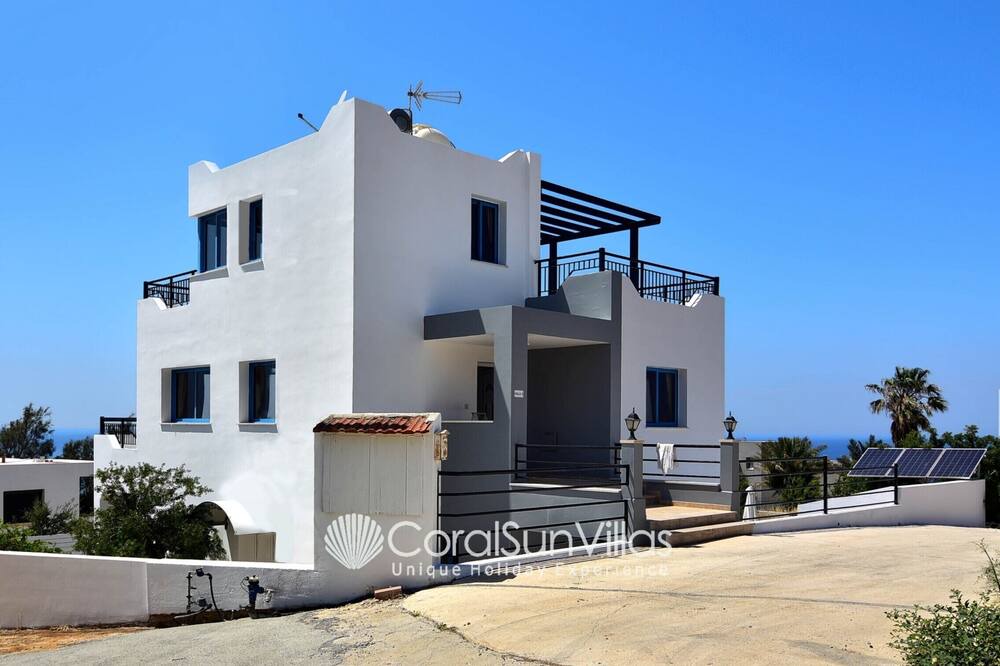 Photo of Outdoor in Pomos