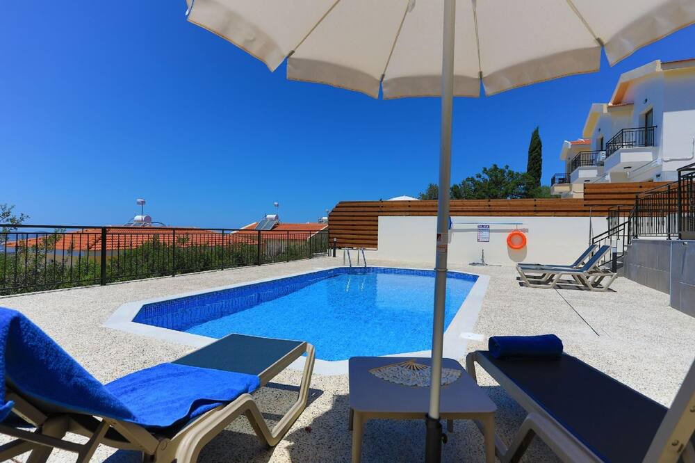 Photo of Outdoor in Meladeia