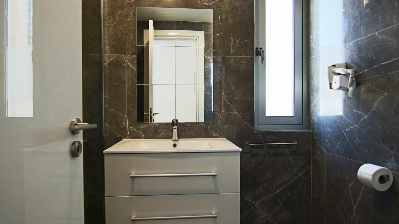 Photo of Bathroom in Acropolis