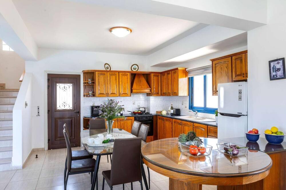 Photo of Kitchen in Pomos