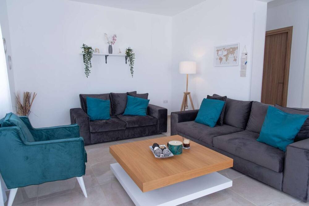 Photo of Livingroom in Pomos