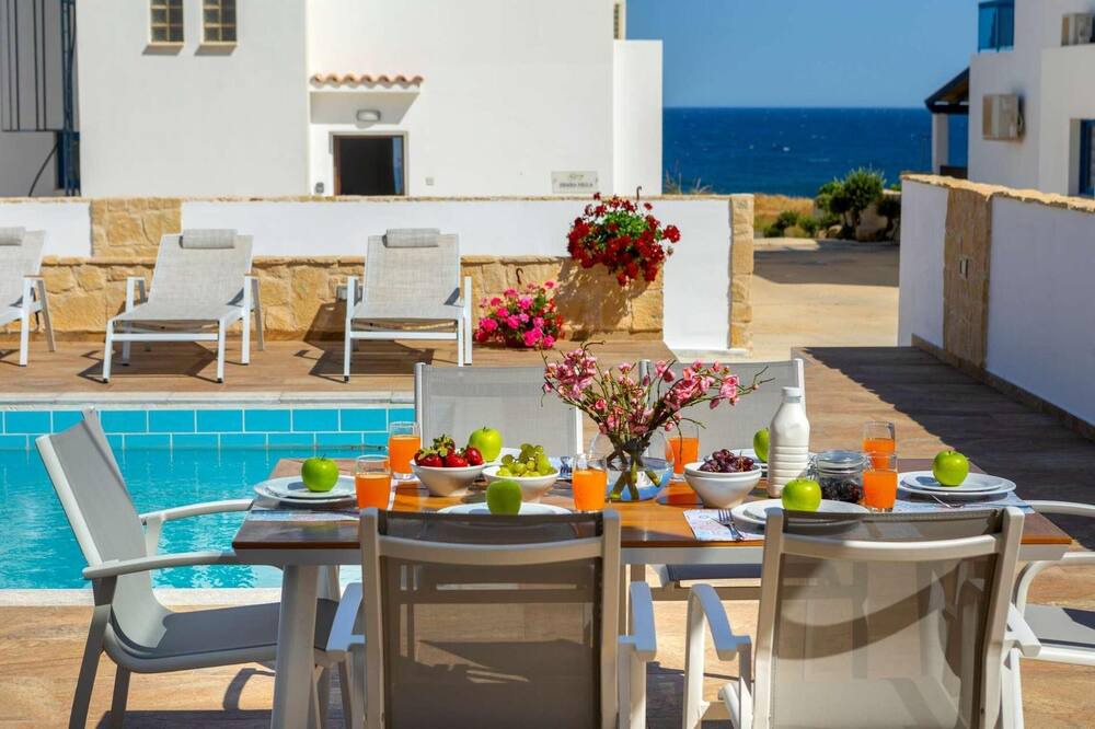 Photo of Patio Balcony in Pomos