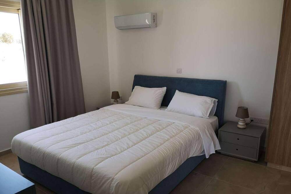 Photo of Bedroom in Pomos