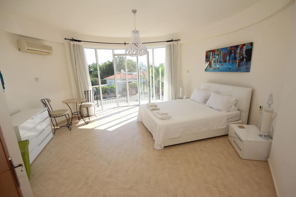 Photo of Bedroom in Karsiyaka