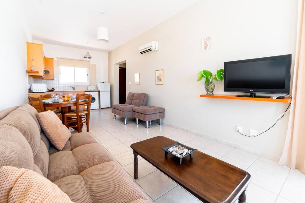 Photo of Livingroom in Latsi