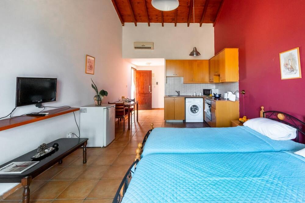 Photo of Bedroom in Latsi