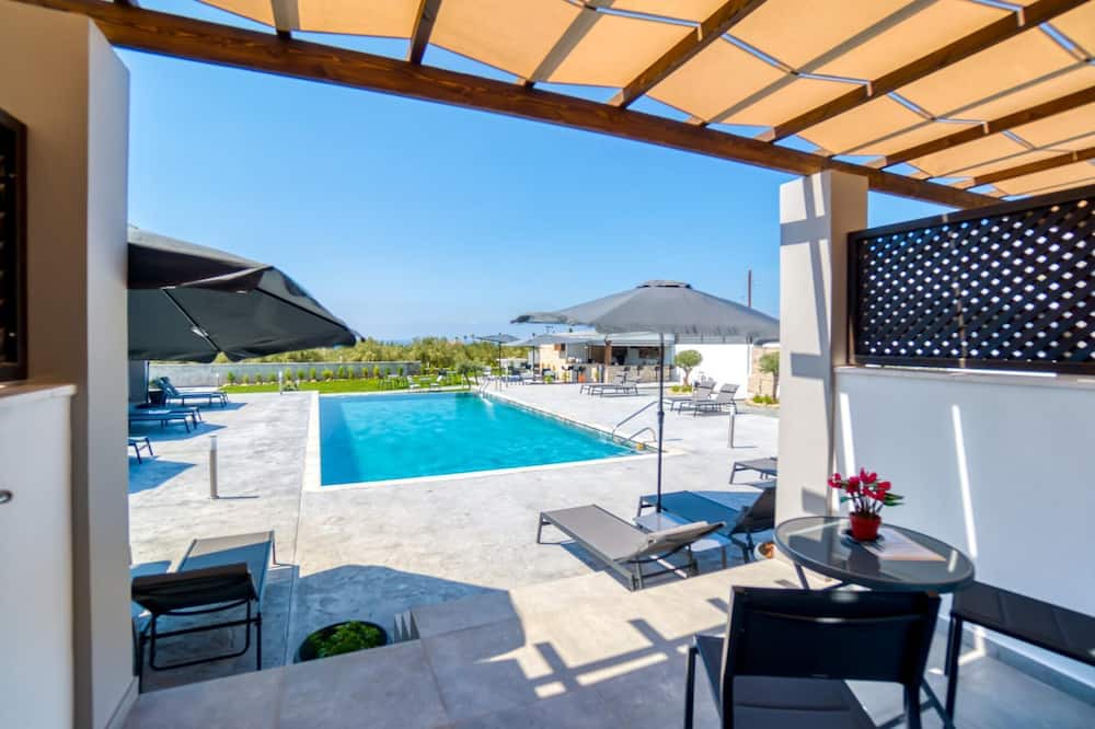 Photo of Outdoor in Peyia Town