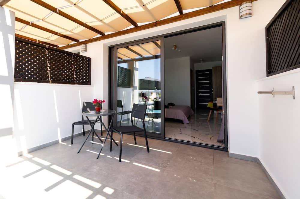 Photo of Patio Balcony in Peyia Town