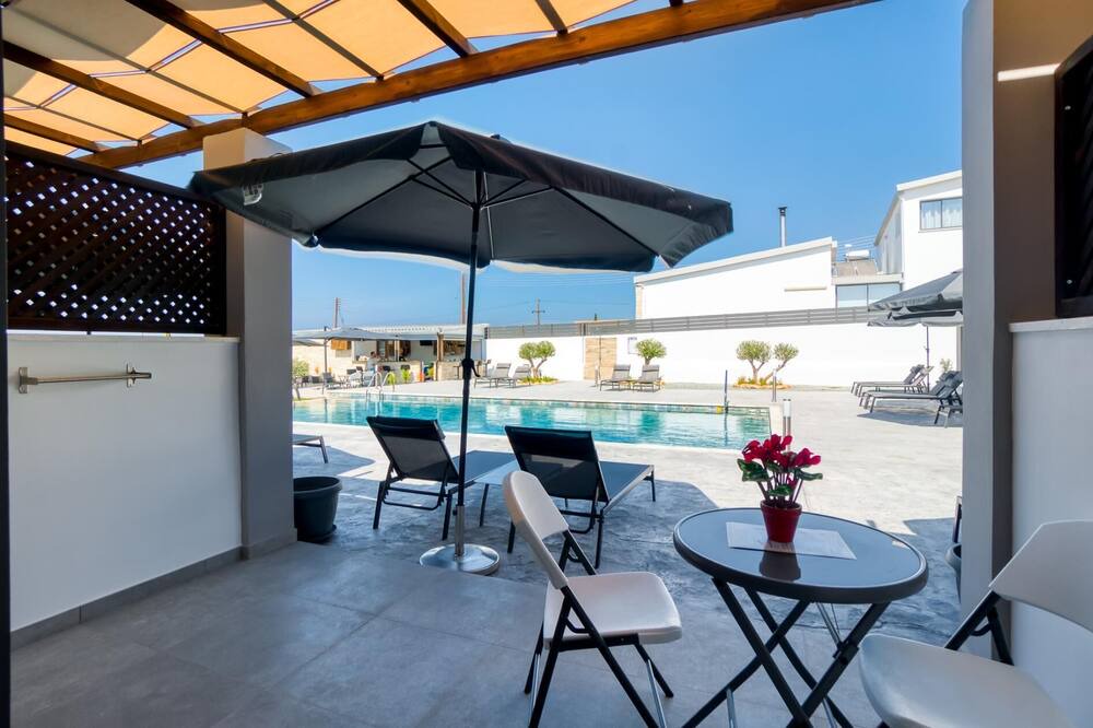 Photo of Patio Balcony in Peyia Town