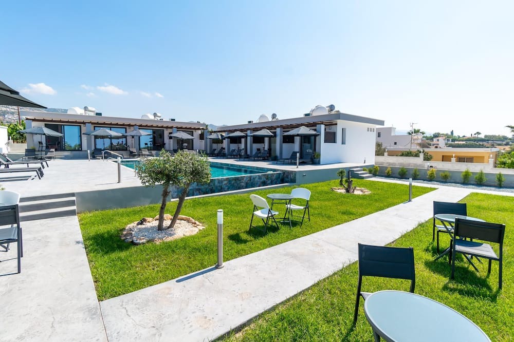 Photo of Outdoor in Peyia Town