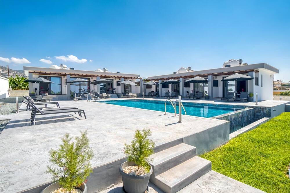 Photo of Outdoor in Peyia Town
