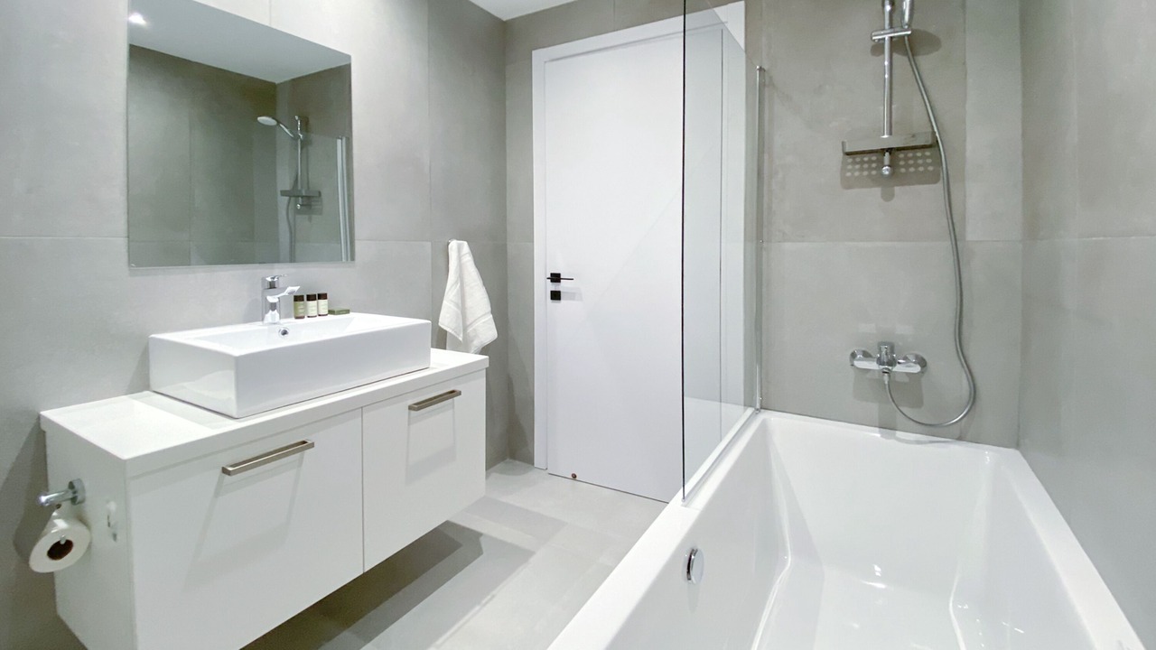 Photo of Bathroom in Aglantzia