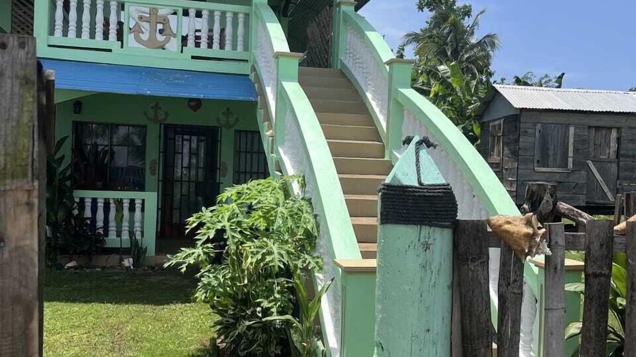 Photo of Others in Corn Island