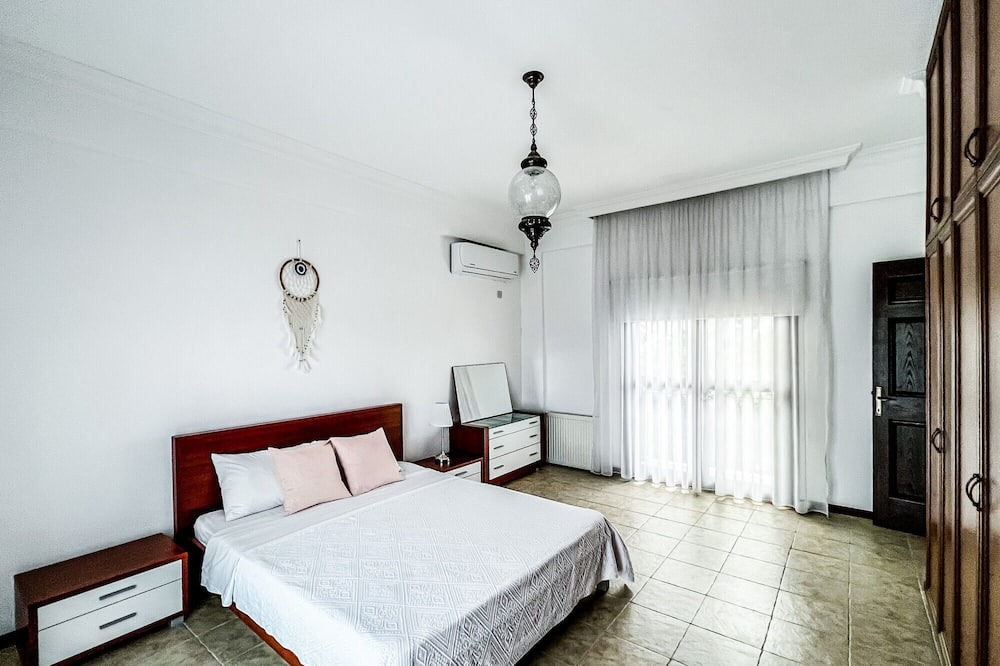 Photo of Bedroom in Kyrenia District