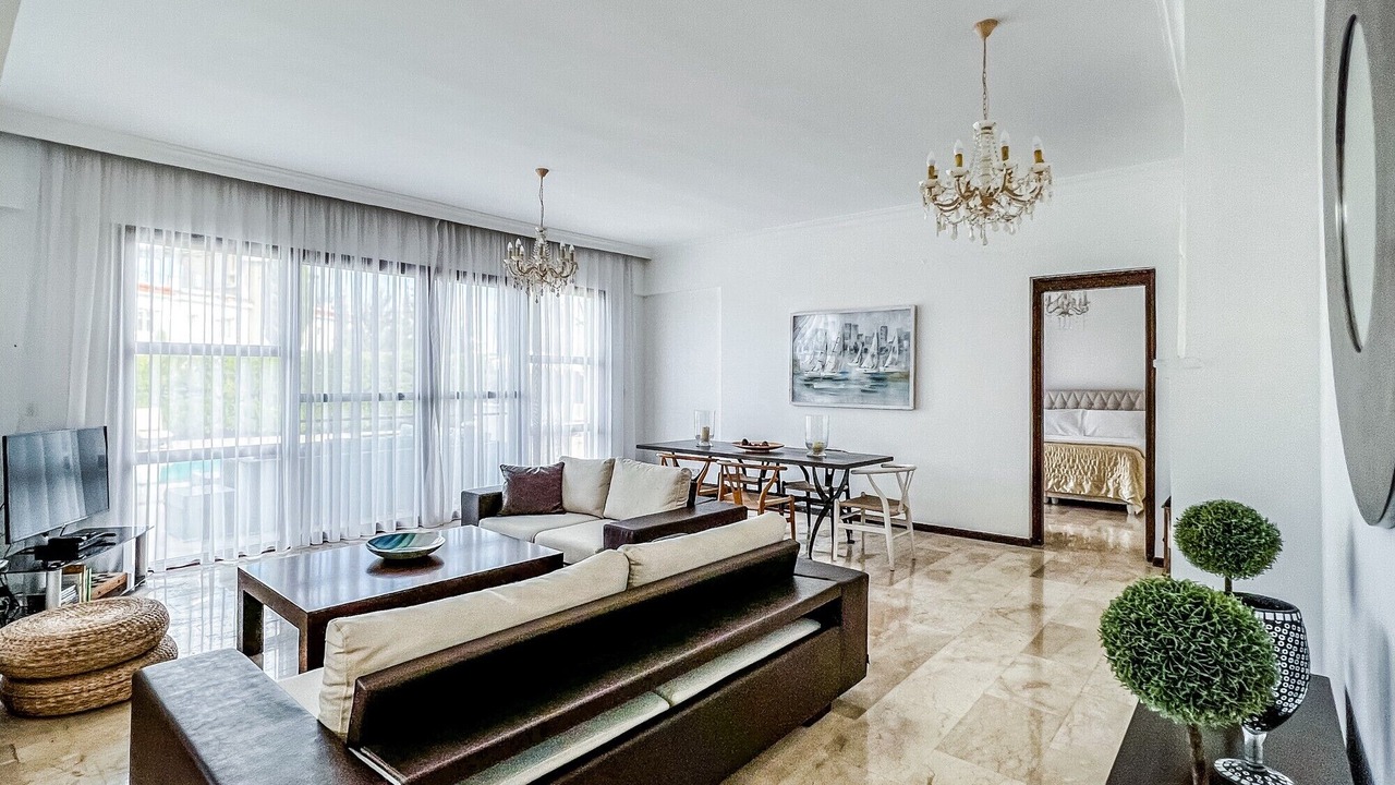 Photo of Livingroom in Kyrenia District