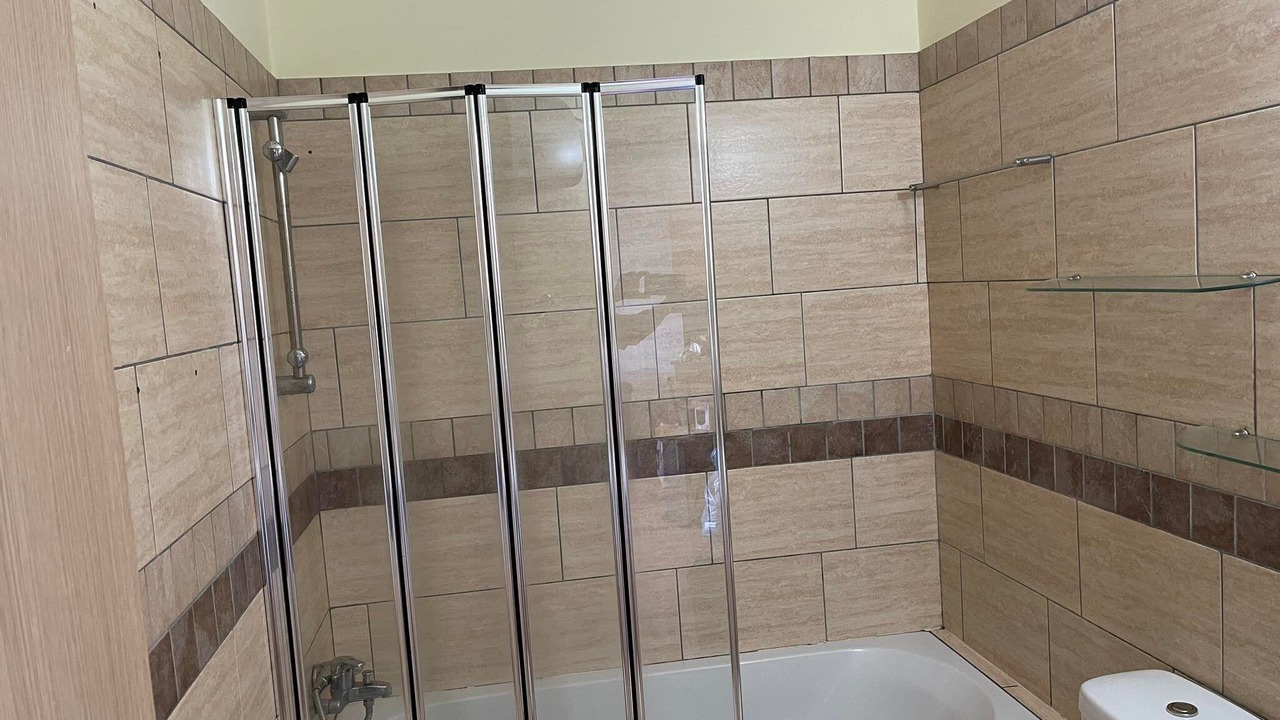 Photo of Bathroom in Pervolia