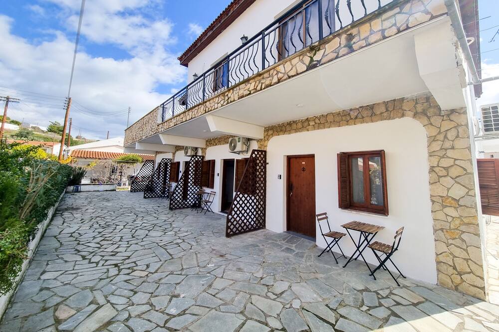 Photo of Patio Balcony in Agios Theodoros