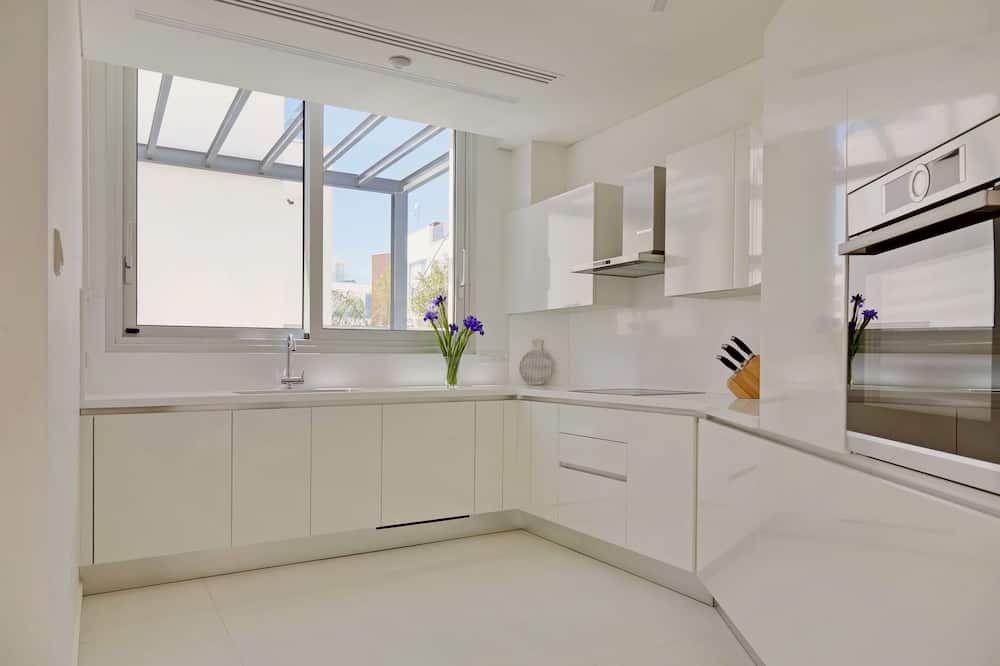 Photo of Kitchen in Paralimni