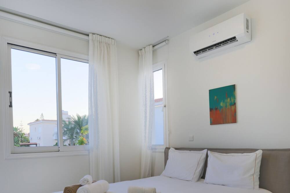 Photo of Bedroom in Pernera