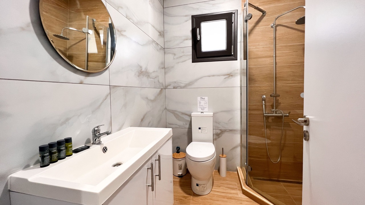 Photo of Bathroom in Armou