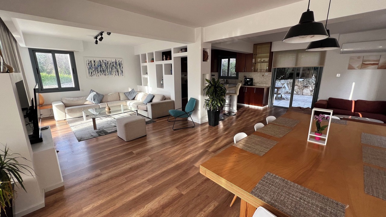 Photo of Bedroom in Kissonerga