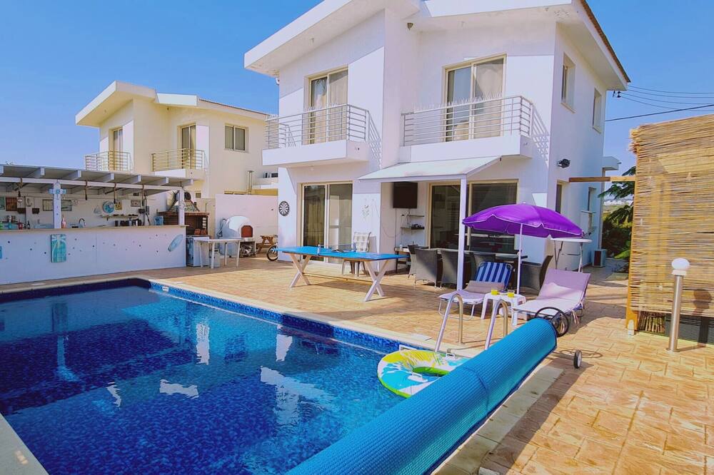 Photo of Outdoor in Mazotos