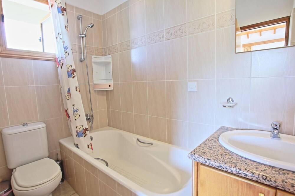 Photo of Bathroom in Ayia Marina Chrysochous