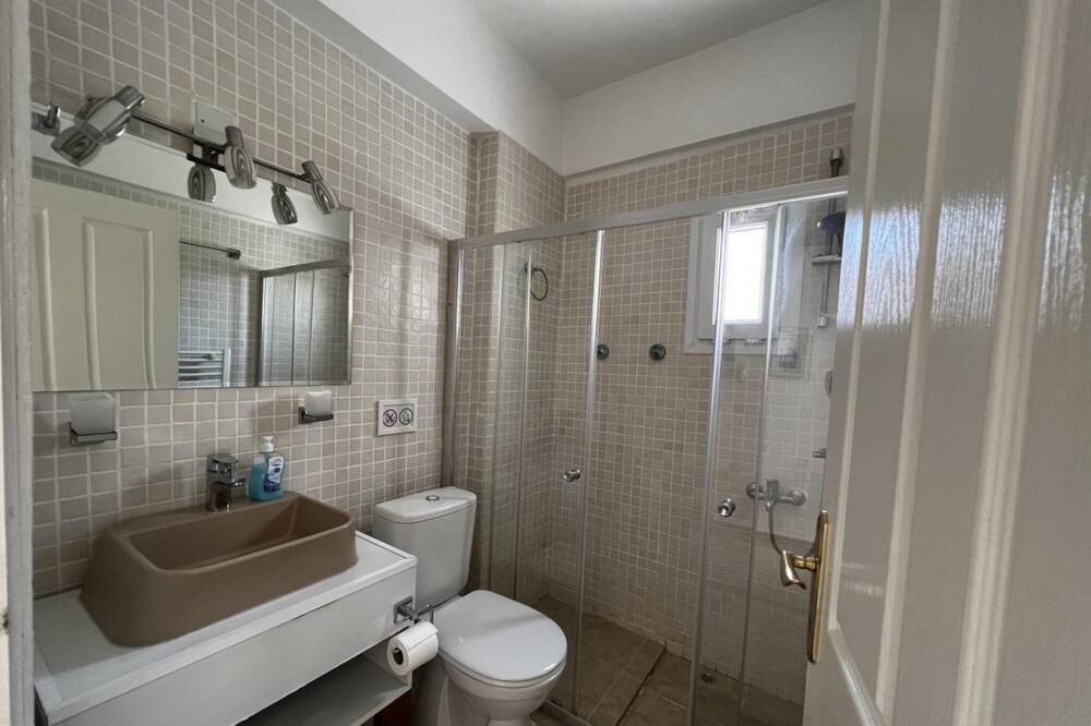 Photo of Bathroom in Karsiyaka