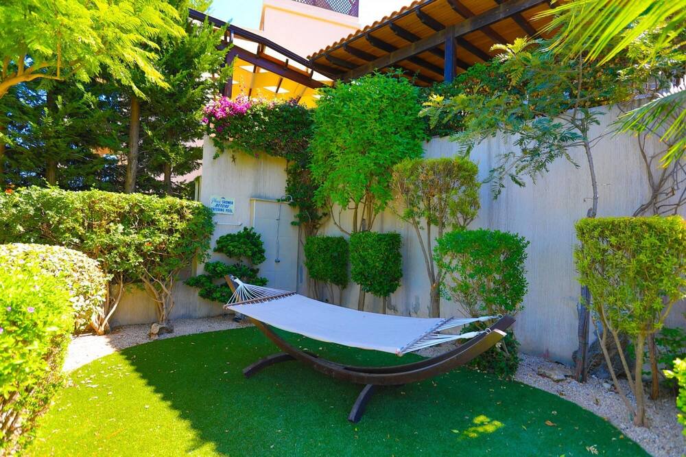 Photo of Outdoor in Latsi