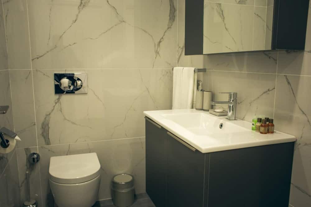 Photo of Bathroom in Trikomo