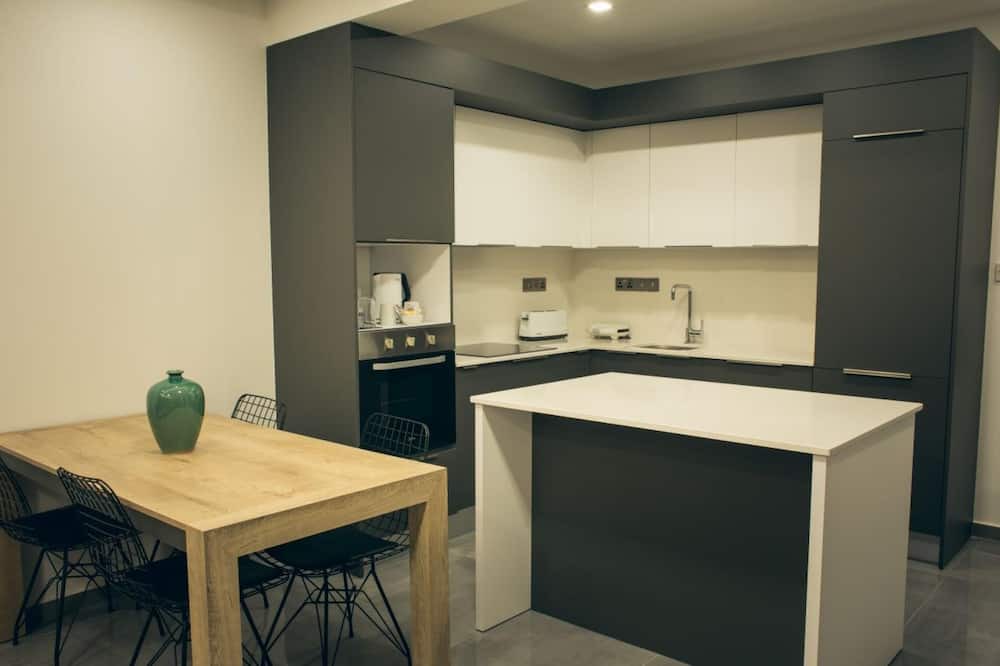 Photo of Kitchen in Trikomo