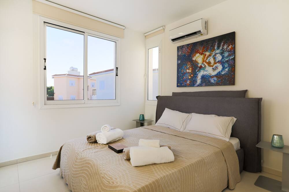 Photo of Bedroom in Pernera