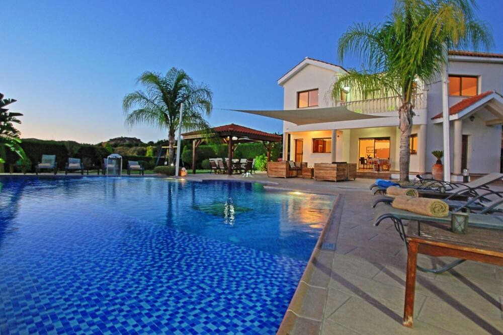 Photo of Outdoor in Pano Arodhes