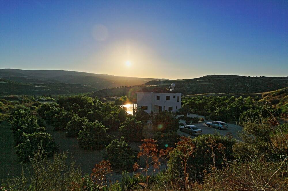 Photo of Outdoor in Pano Arodhes