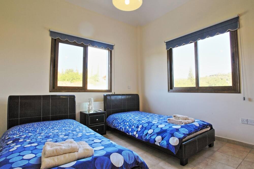 Photo of Bedroom in Pano Arodhes