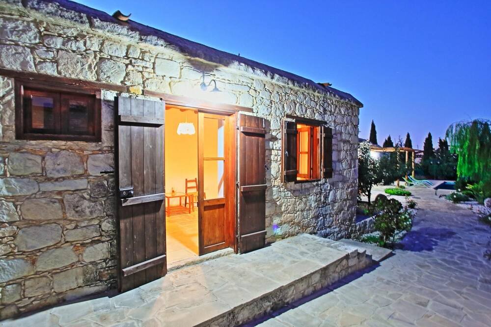 Photo of Outdoor in Droushia