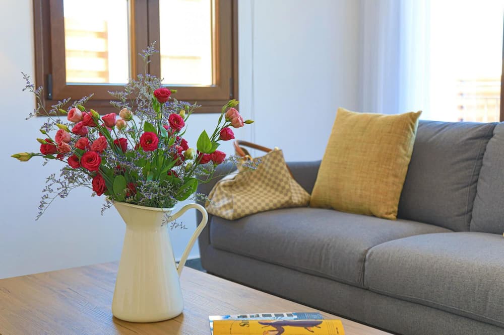 Photo of Livingroom in Meladeia