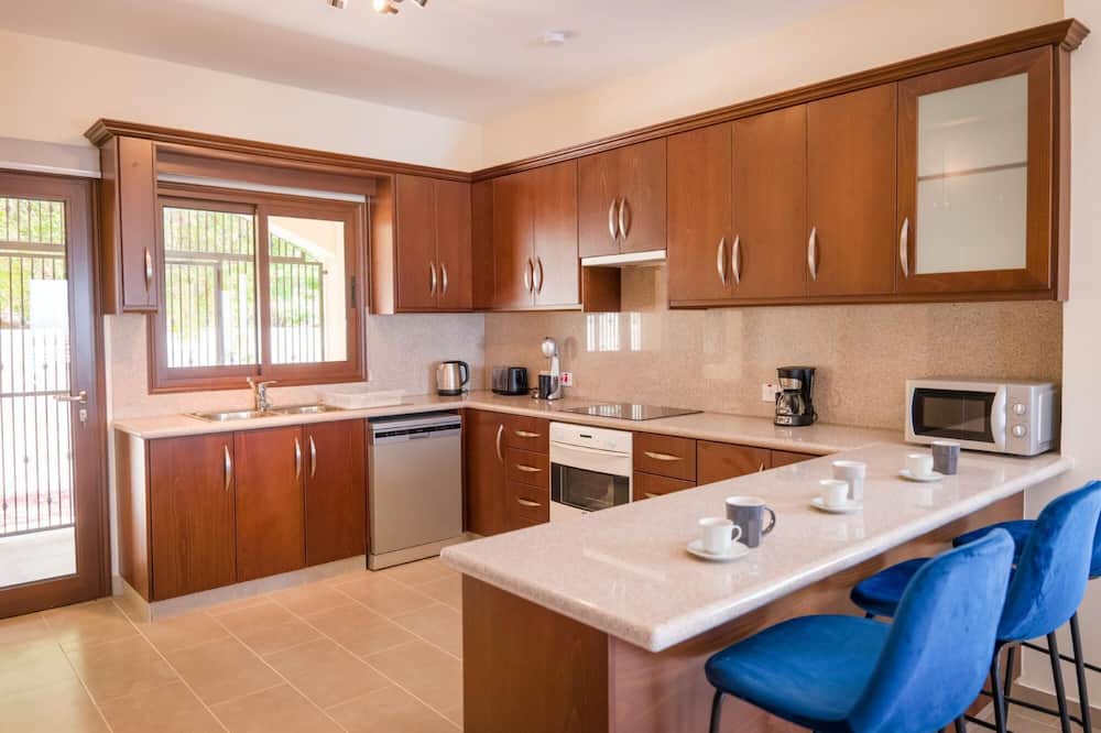 Photo of Kitchen in Meladeia