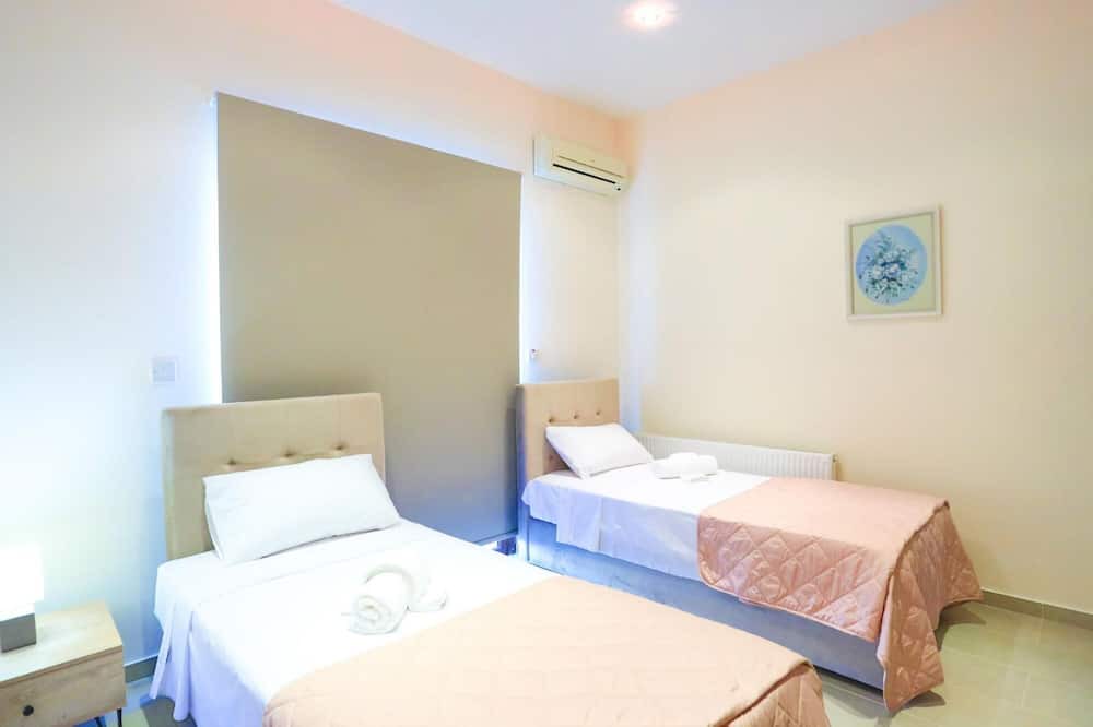 Photo of Bedroom in Meladeia