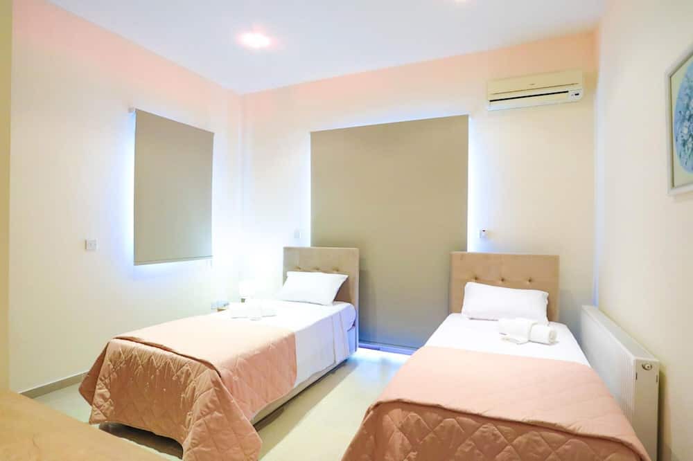Photo of Bedroom in Meladeia