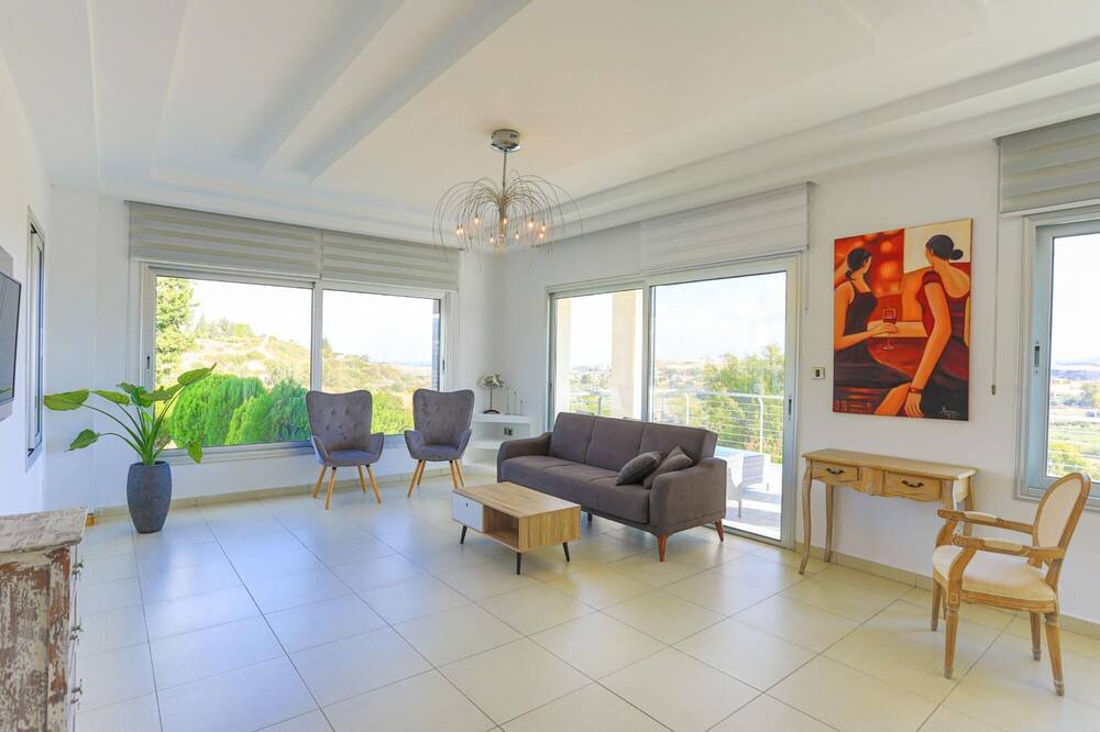 Photo of Livingroom in Goudi