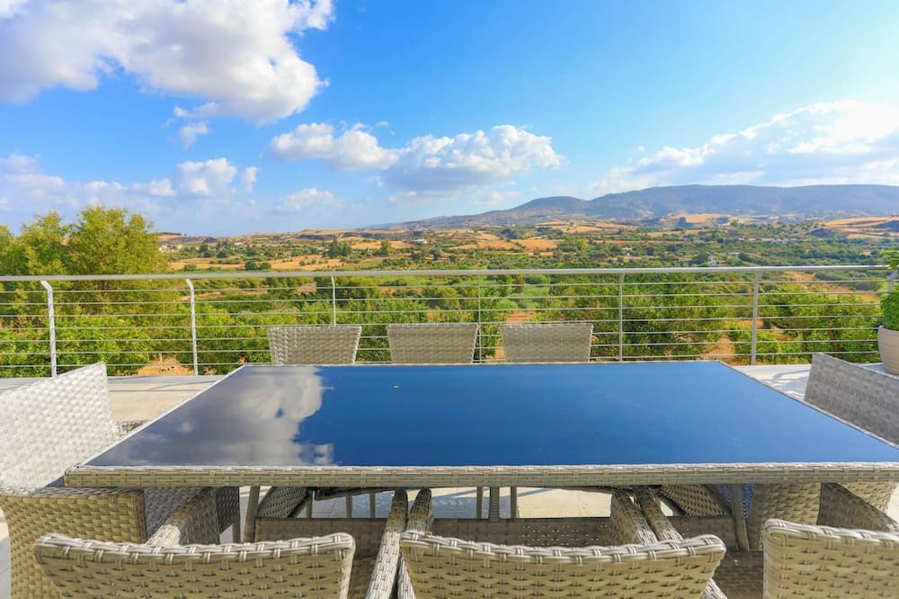 Photo of Outdoor in Goudi