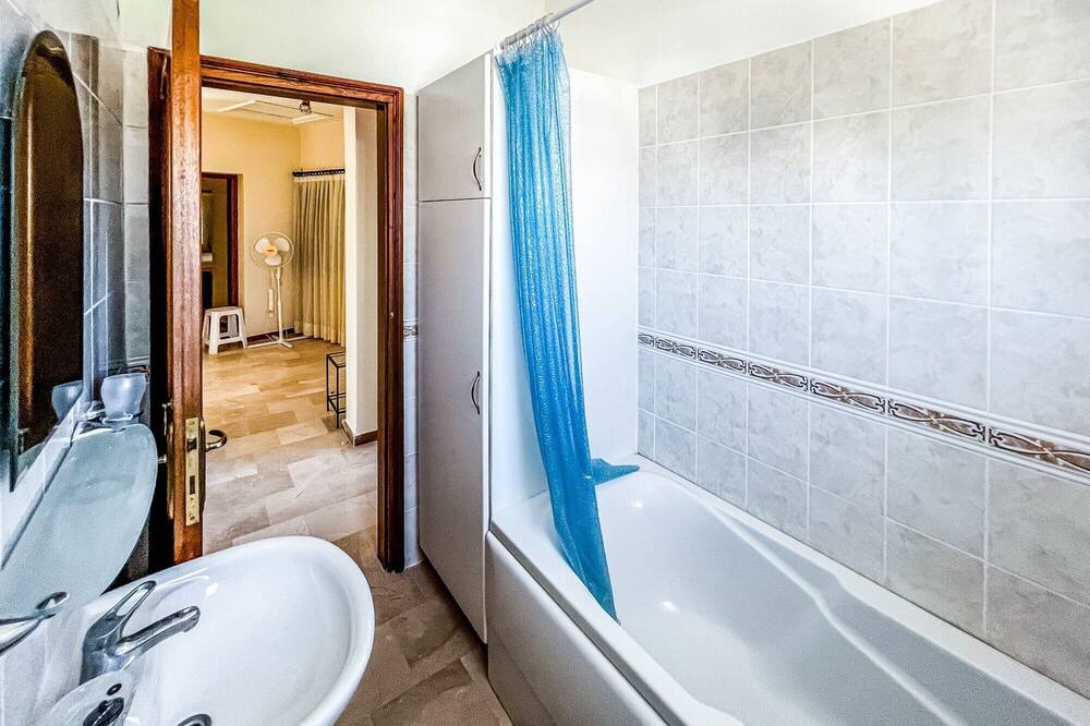 Photo of Bathroom in Edremit