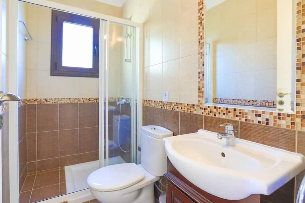Photo of Bathroom in Latsi