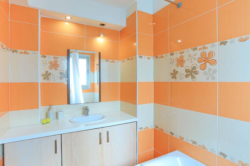Photo of Bathroom in Goudi
