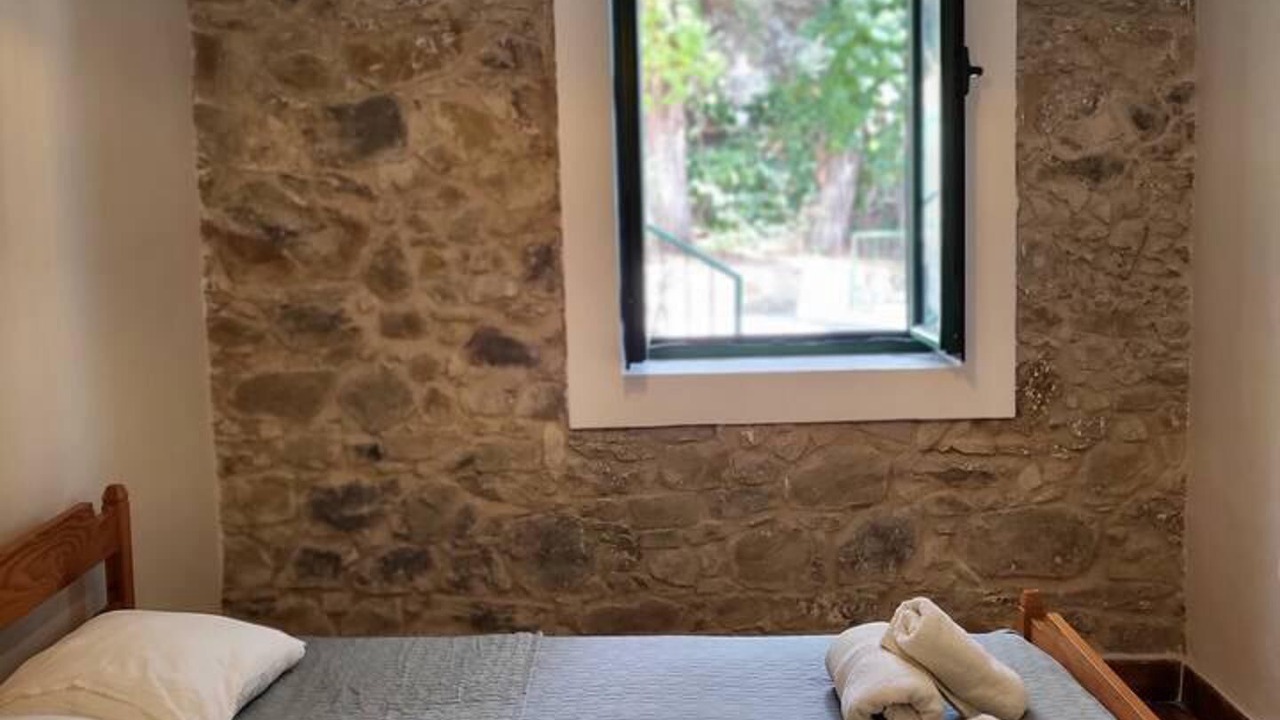 Photo of Others in Platres