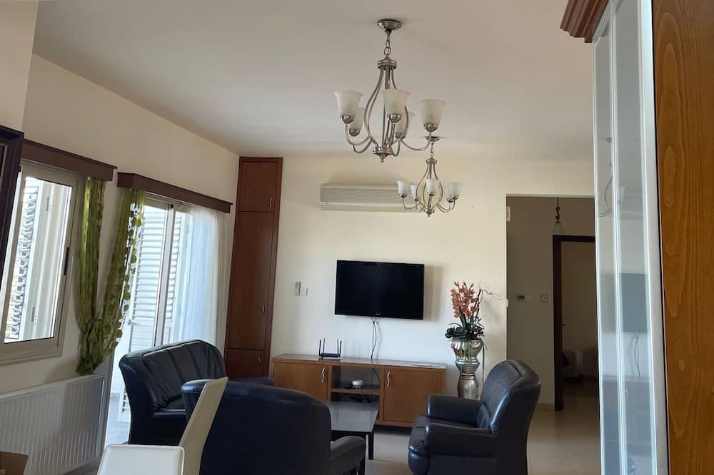 Photo of Livingroom in Pano Arodhes