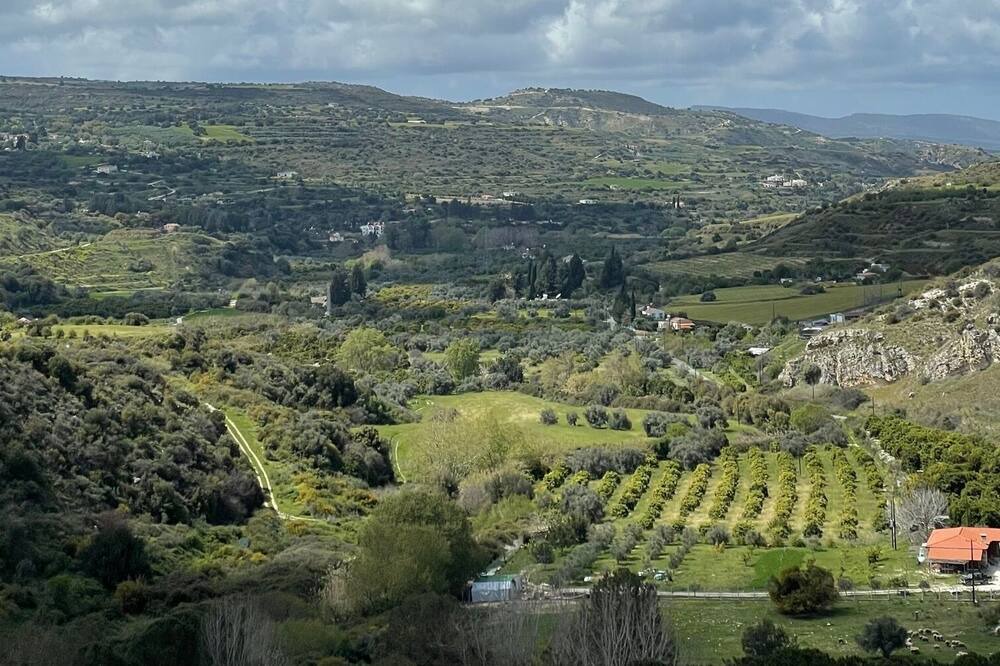 Photo of Others in Pano Arodhes